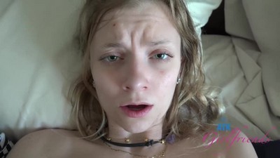 Молодая девушка